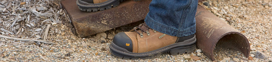 mens steel toe boots canada