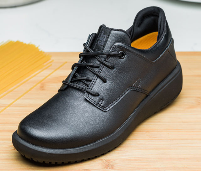 footwear shoes