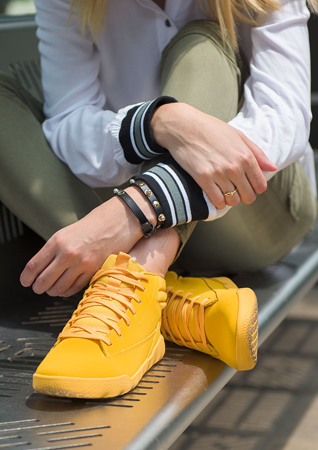 caterpillar products shoes